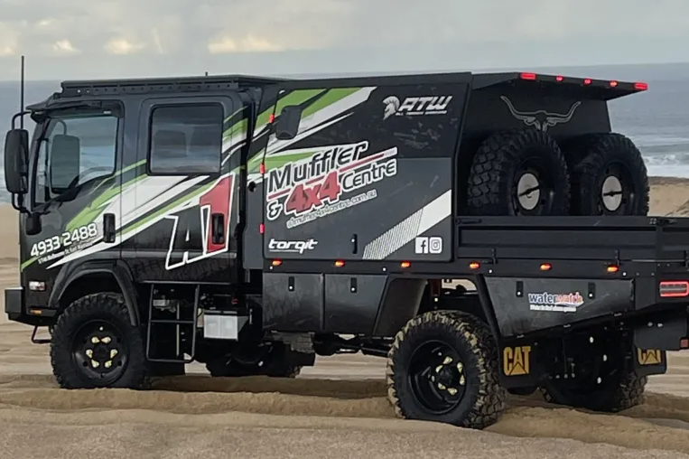 A1 Muffler & 4x4 Centre logo