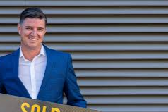 Dean Pinter Buyers Agent logo